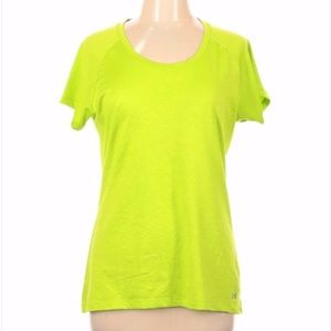 🍅 Under Armour Active T-Shirt Size L